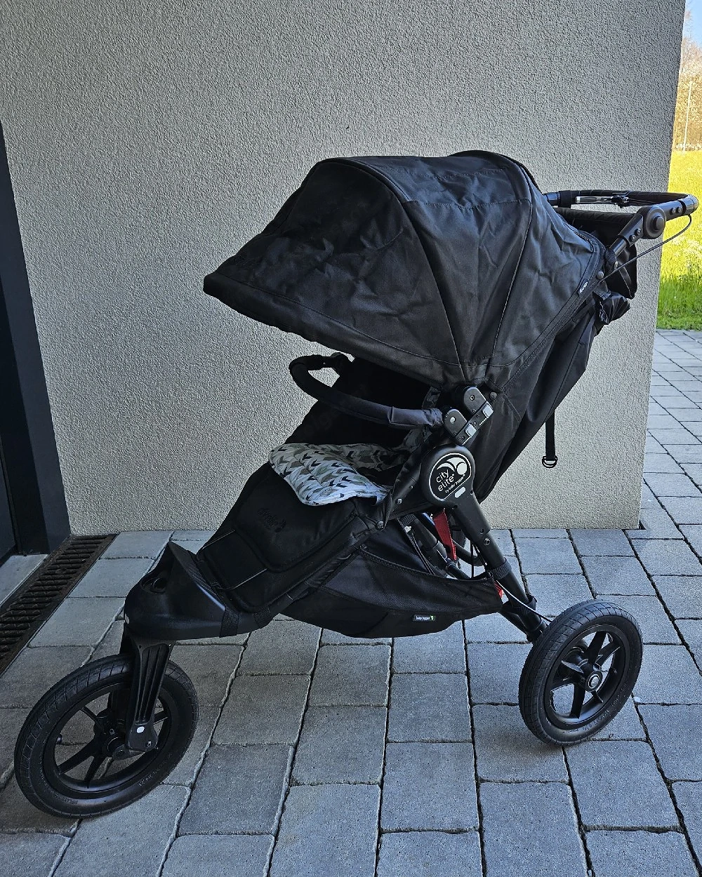 Baby Jogger City Elite in schwarz