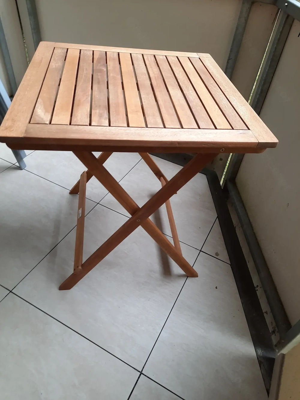 Tisch für Balkon oder Terrasse