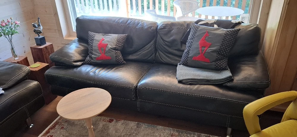Schwarze Ledercouch 3 teilig