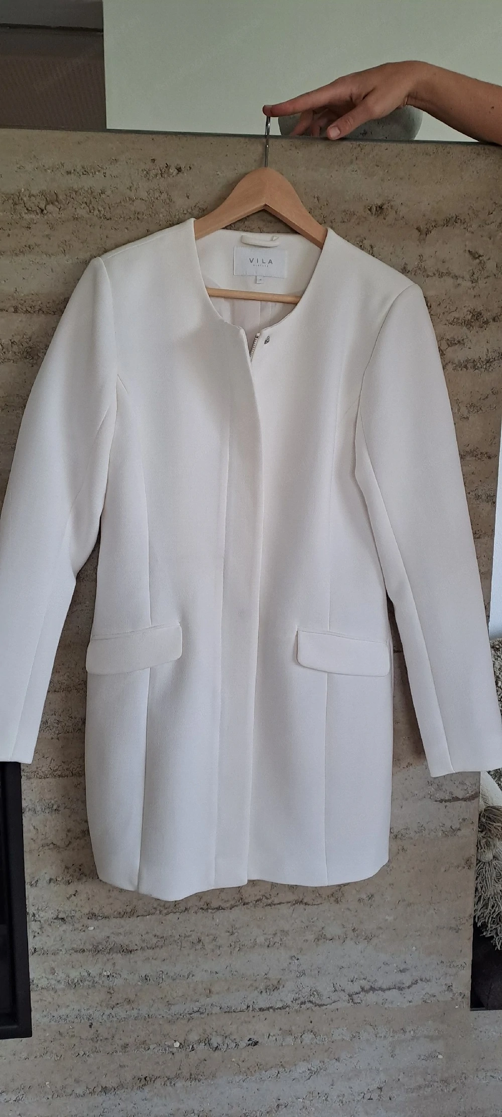 Umstandshochzeitkleid mit Mantel