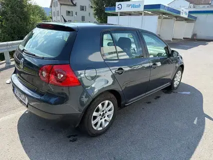 VW Golf 5   Top Zustand   Frisch vorgeführt   Automatik