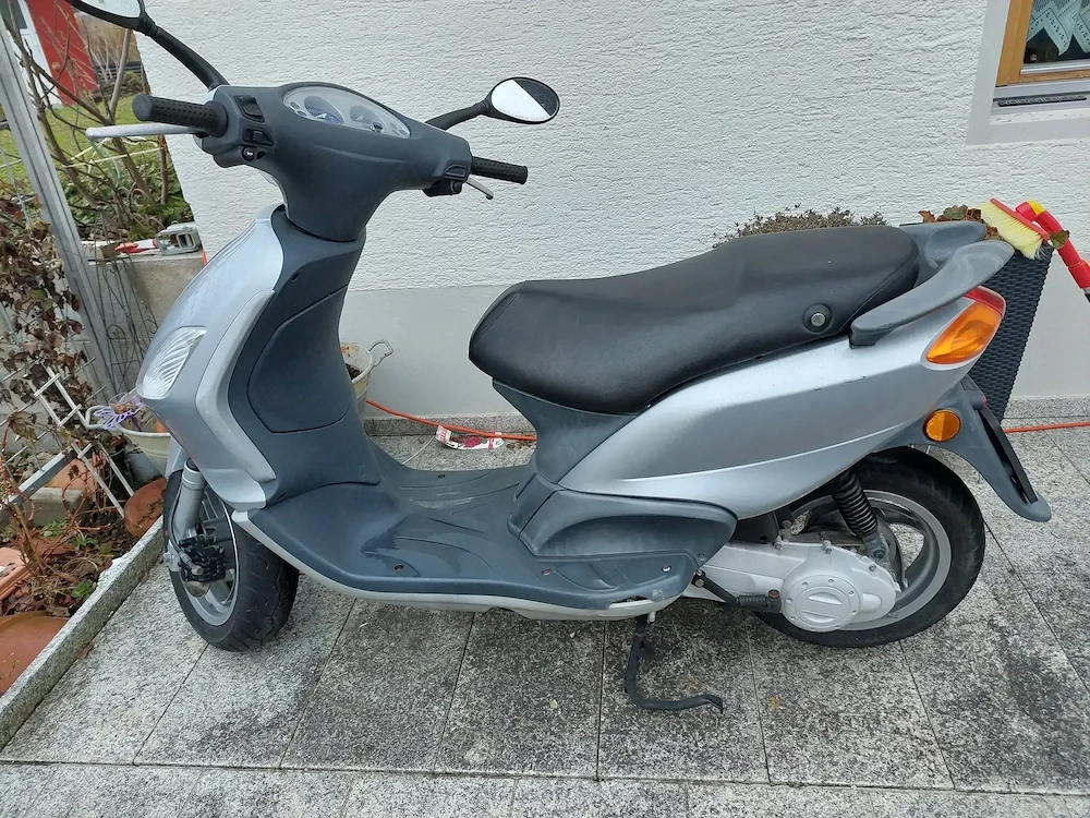 Suche daelim otello 125 Roller 
