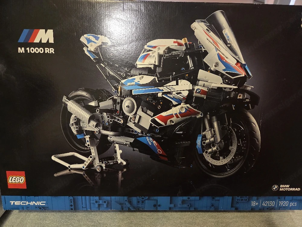 LegoTechnik BMW Motorrad M 1000 RR, Neu und OVP
