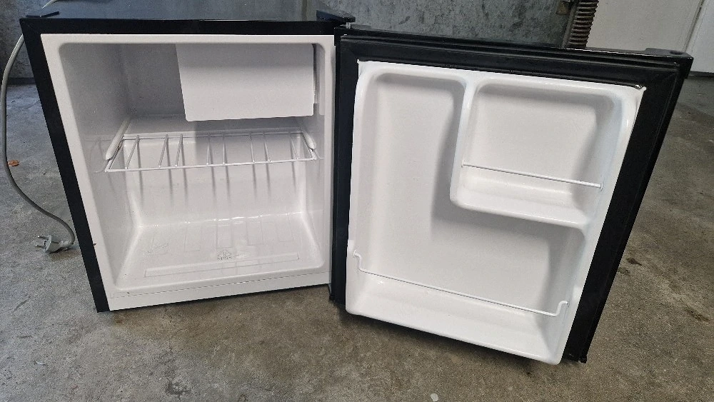 Verkaufe Mini Kühlschrank 