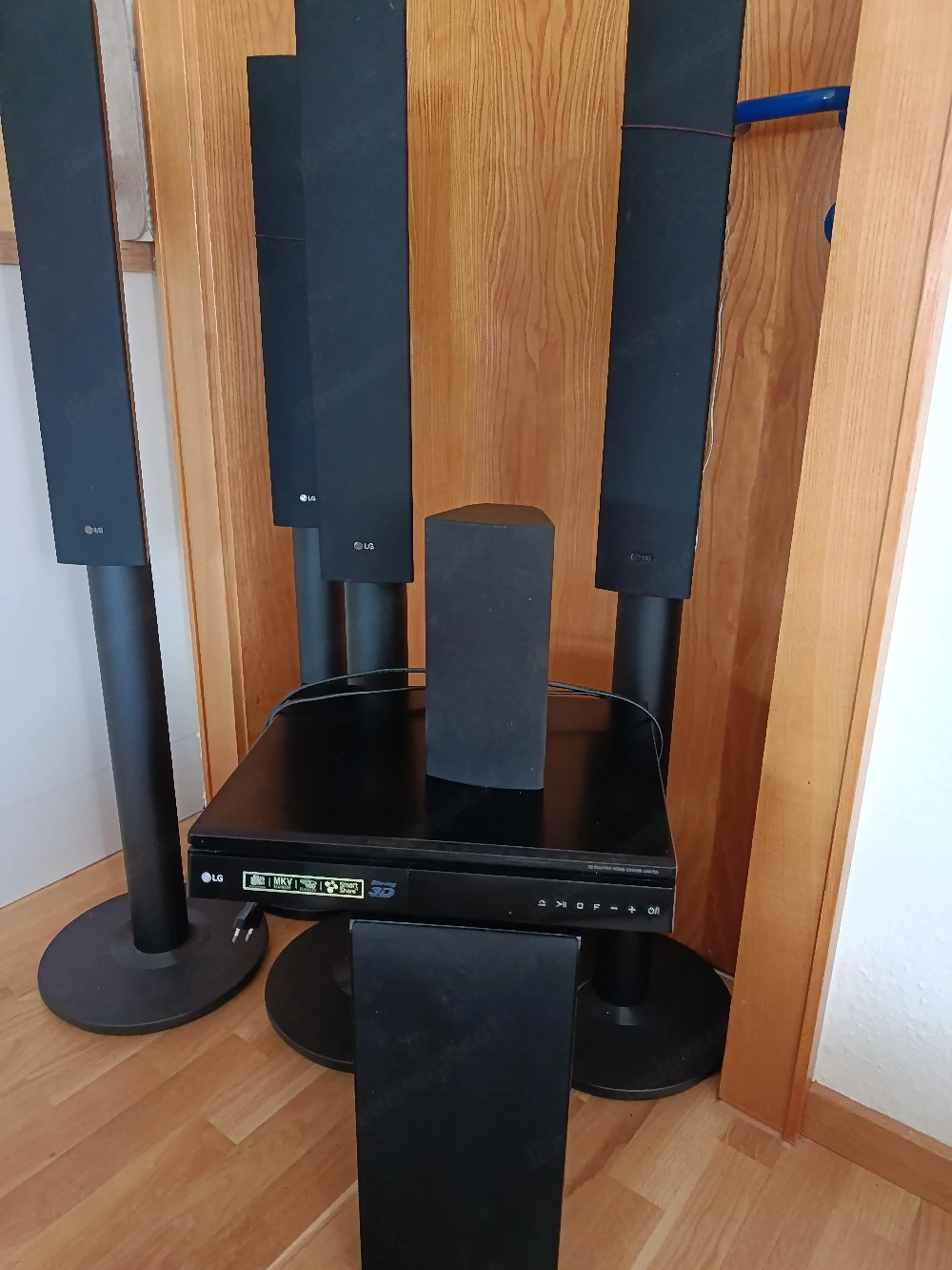  LG LHB655 5.1 Heimkinosystem 3D Blu-ray Bluetooth 1000W