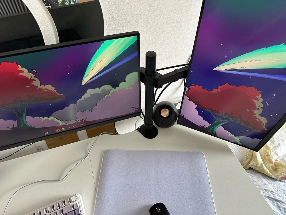 2x AOC 27G4XED Monitor + Halterung