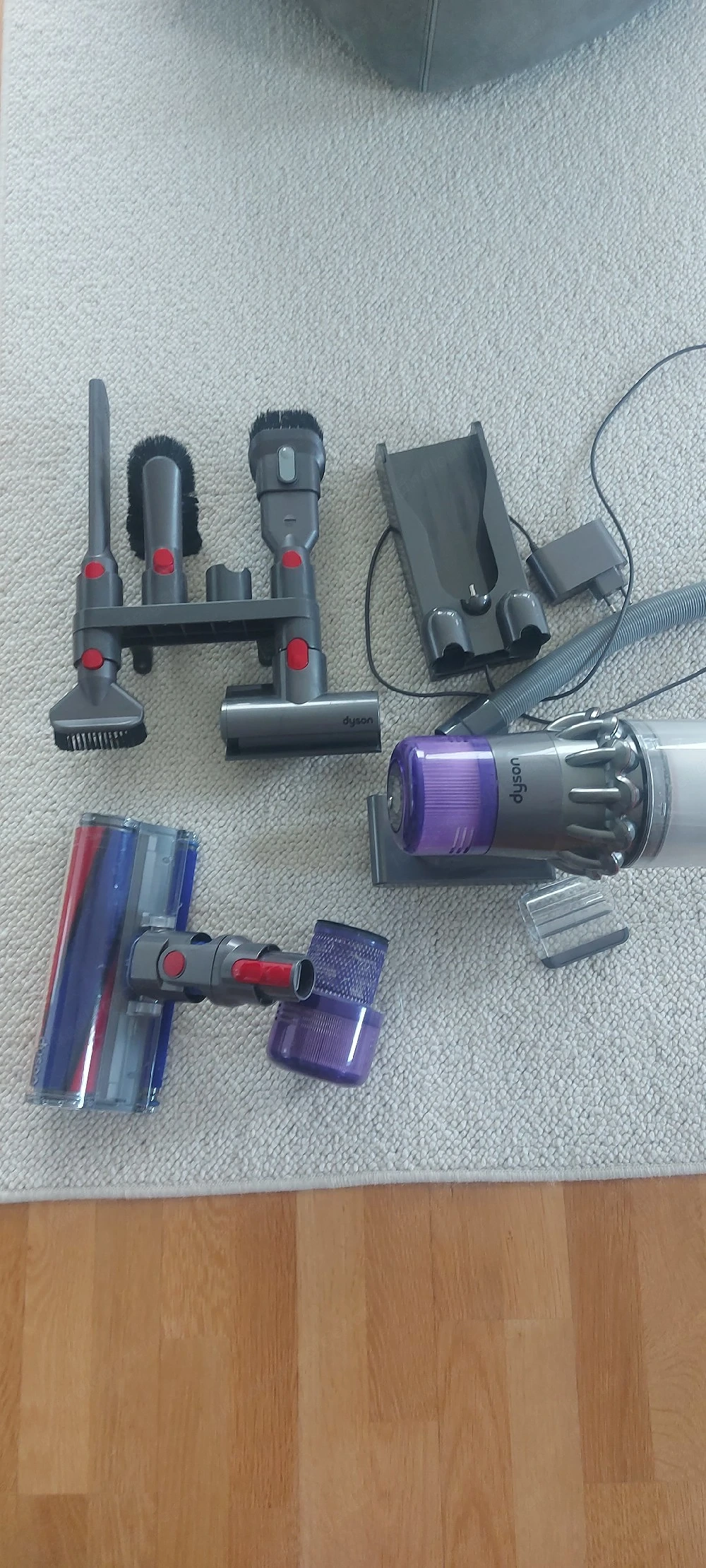 dyson Staubsauger V11