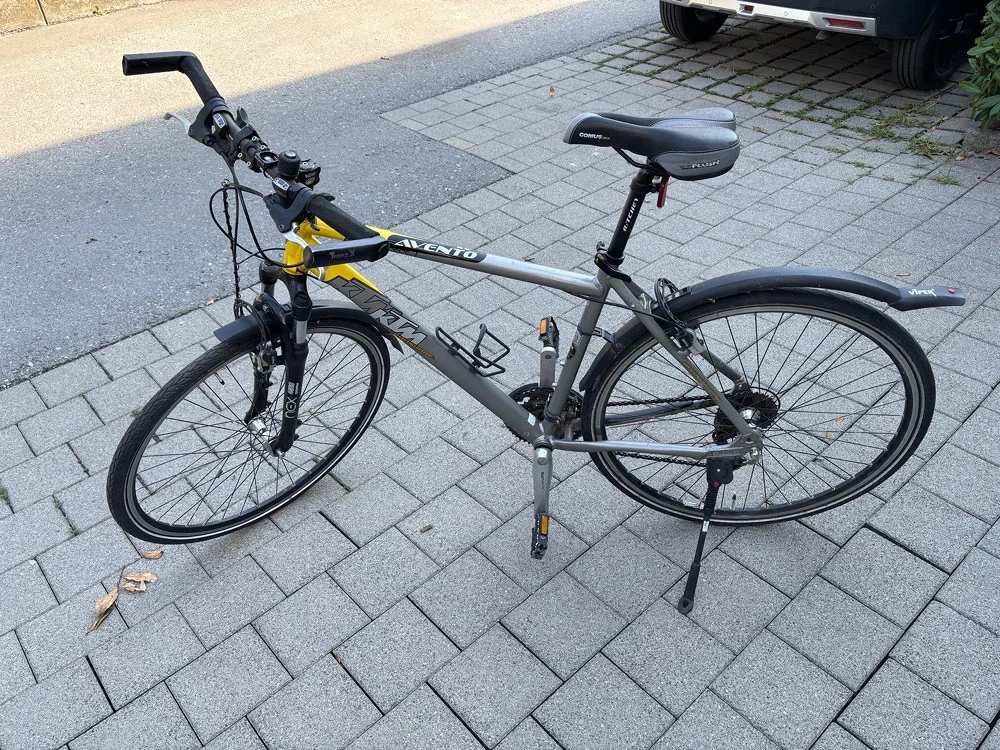 KTM Avento Trekkingbike   Citybike mit 24 Gängen