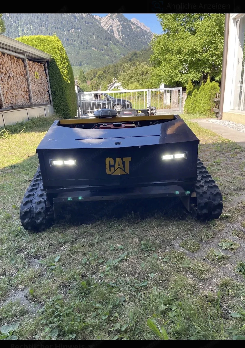 Ferngesteuerter Mähroboter 
