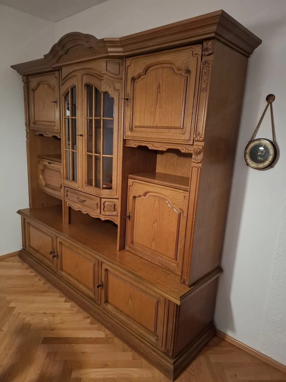Schrank Möbel