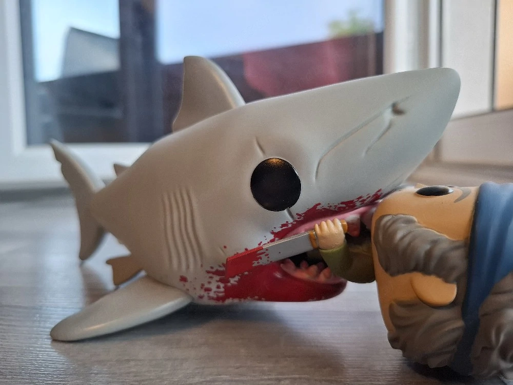 Jaws - Shark Biting Quint #760 - Funko Pop