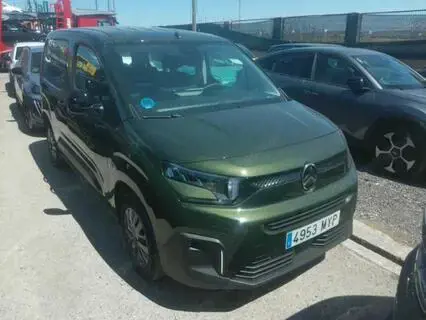   PLUS o 101 kW (137 PS), Automatik, Frontantrieb