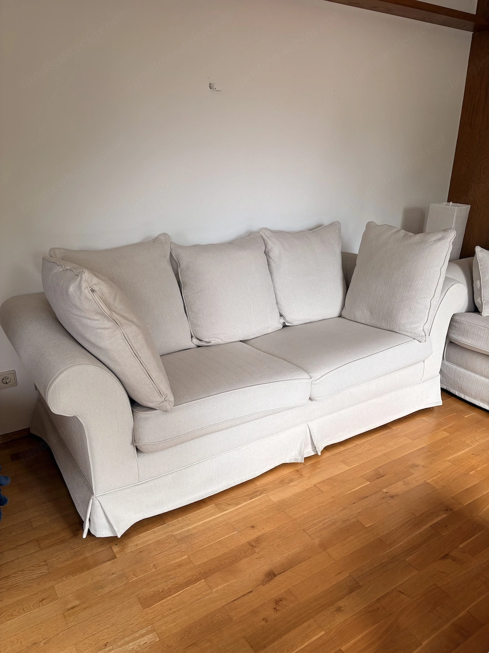 2er- und 3er-Couch in gutem Zustand   350  