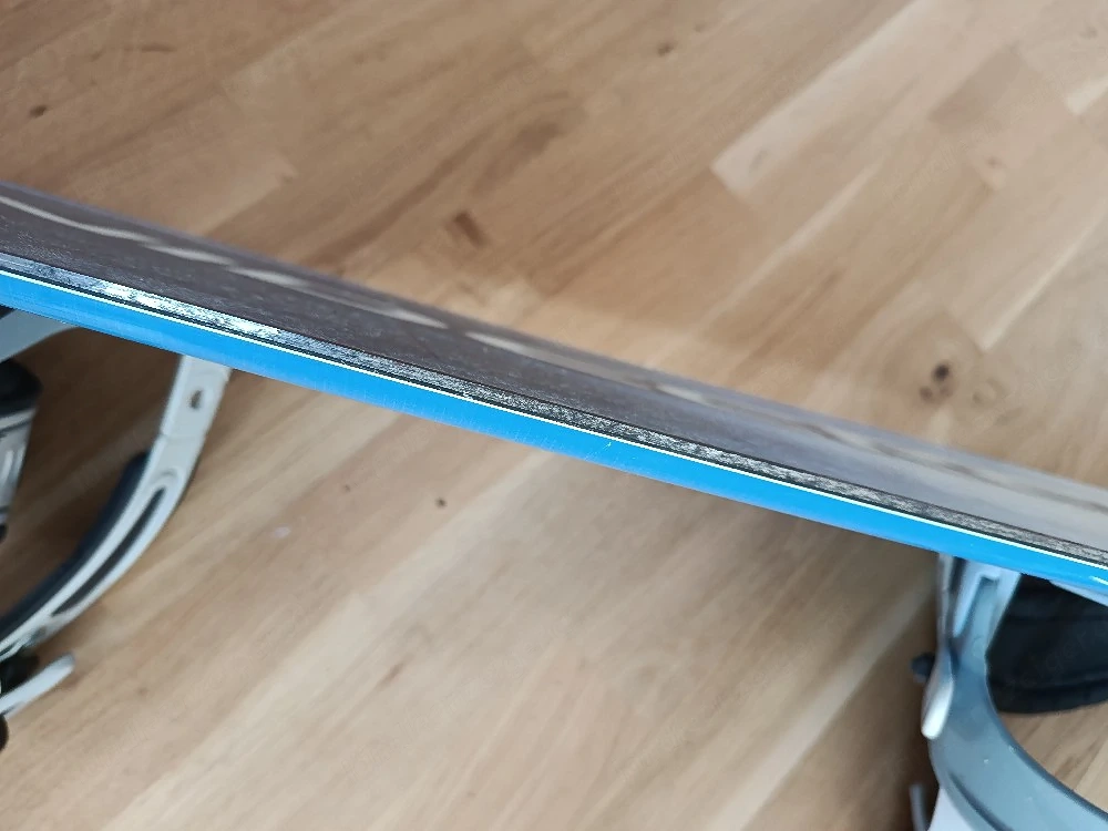 Snowboard 