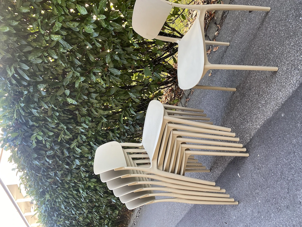 9 Sessel leicht & stappelbar