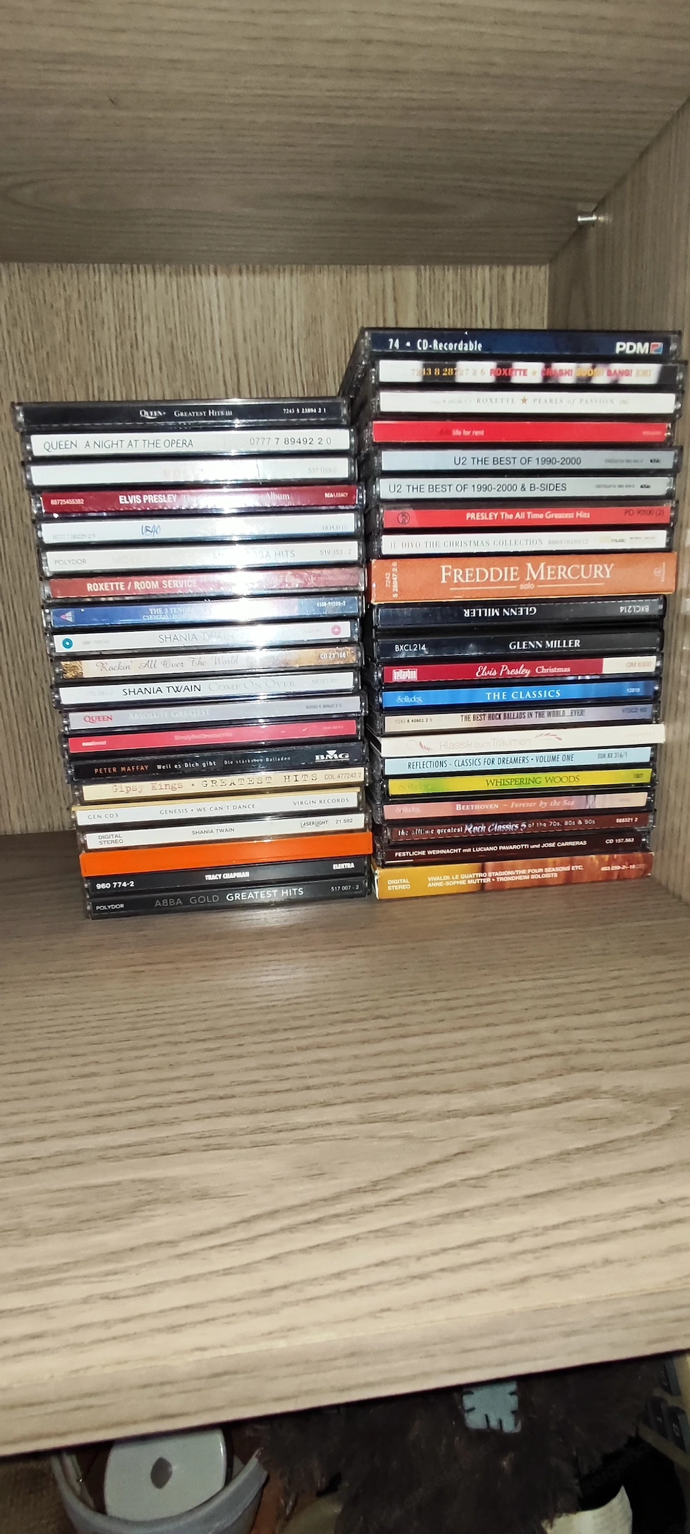 CDs und Schallplatten 