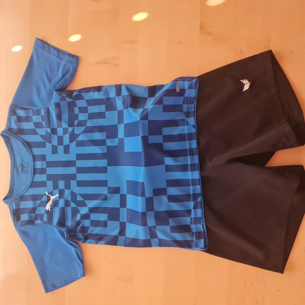 Sportbekleidung für Kinder Größe 128