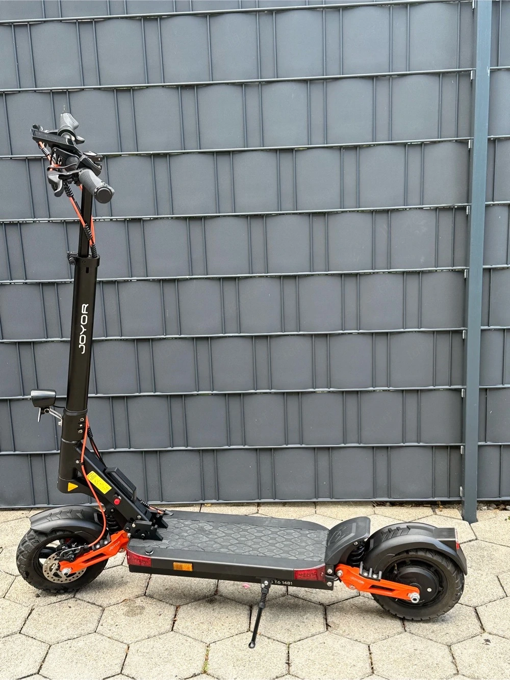 Joyor T6 E-Scooter