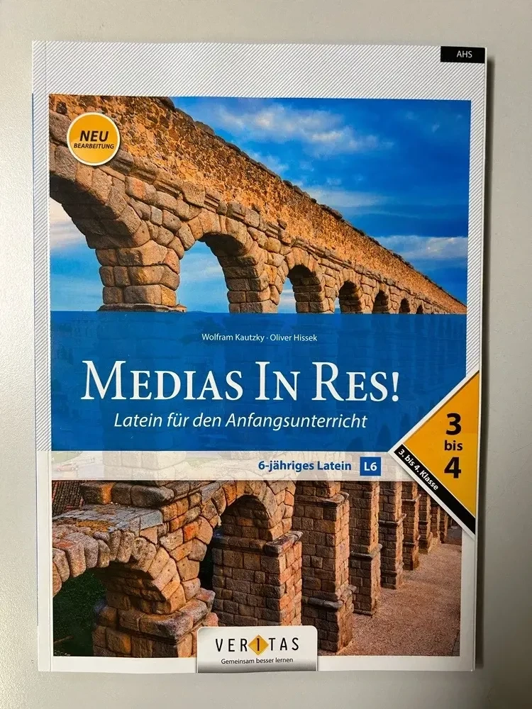 Lateinbuch Medias in Res ganz neu