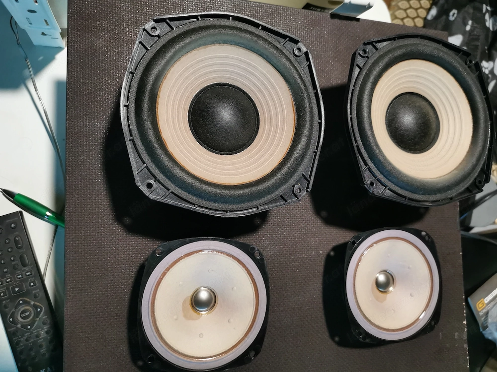 Lautsprecher 15und 10cm 