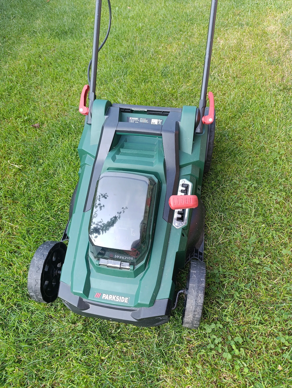 40V Akkurasenmäher + 2 Akku + Ladegerät