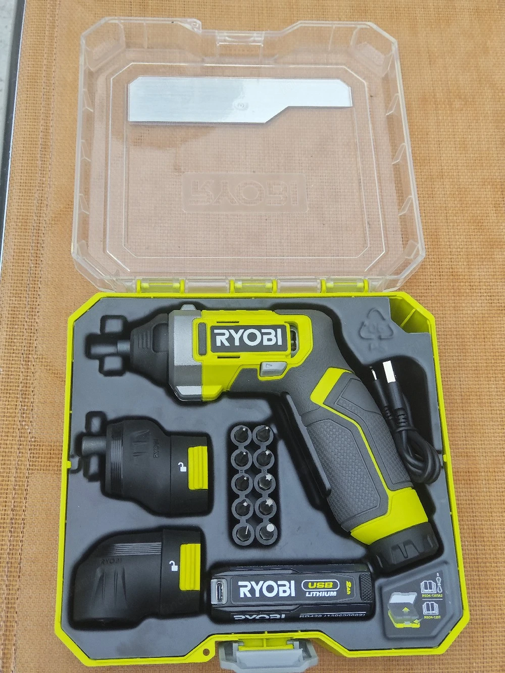 Ryob  Akku Schrauber 4 V