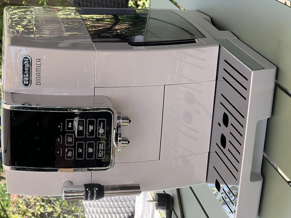Kaffeevollautomat DeLonghi DINAMICA