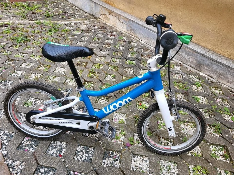 Woom 2 Kinderfahrrad 14 Zoll blau Weiß 