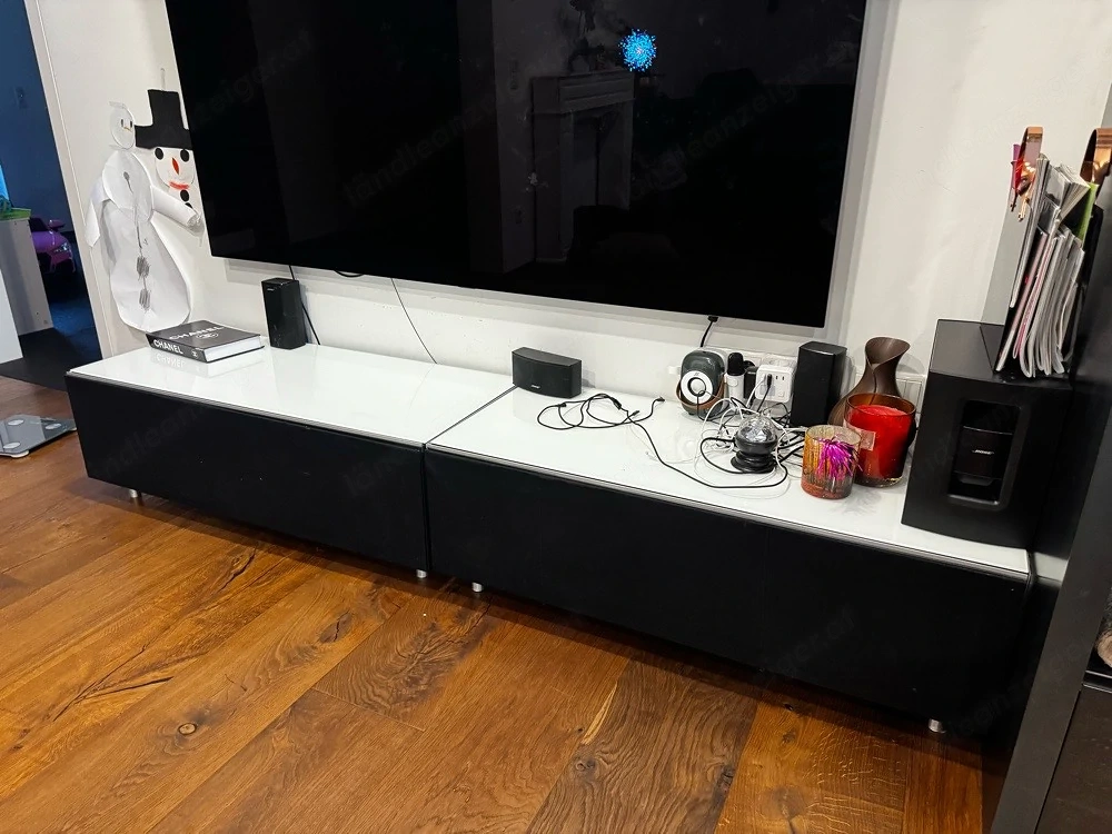 Hochwertiges TV-Board   TV-Schrank 