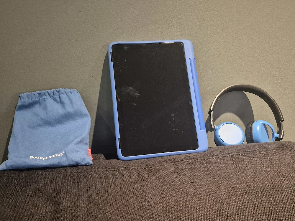 Fire HD 10 Kids Pro-Tablet und Buddy Phones 