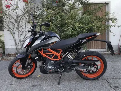 KTM 390 Duke