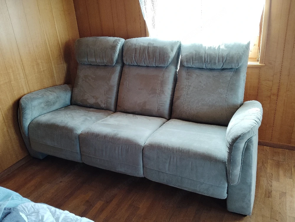  grosses Sofa