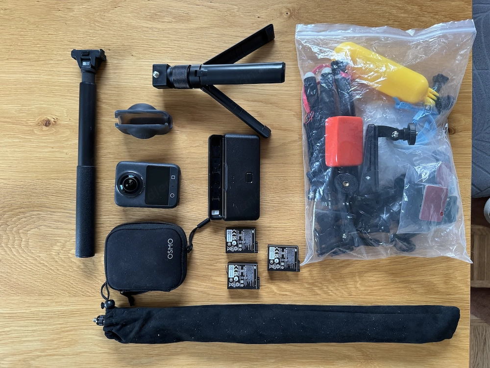 DJI Osmo 360 Adventure Combo + Zubehör