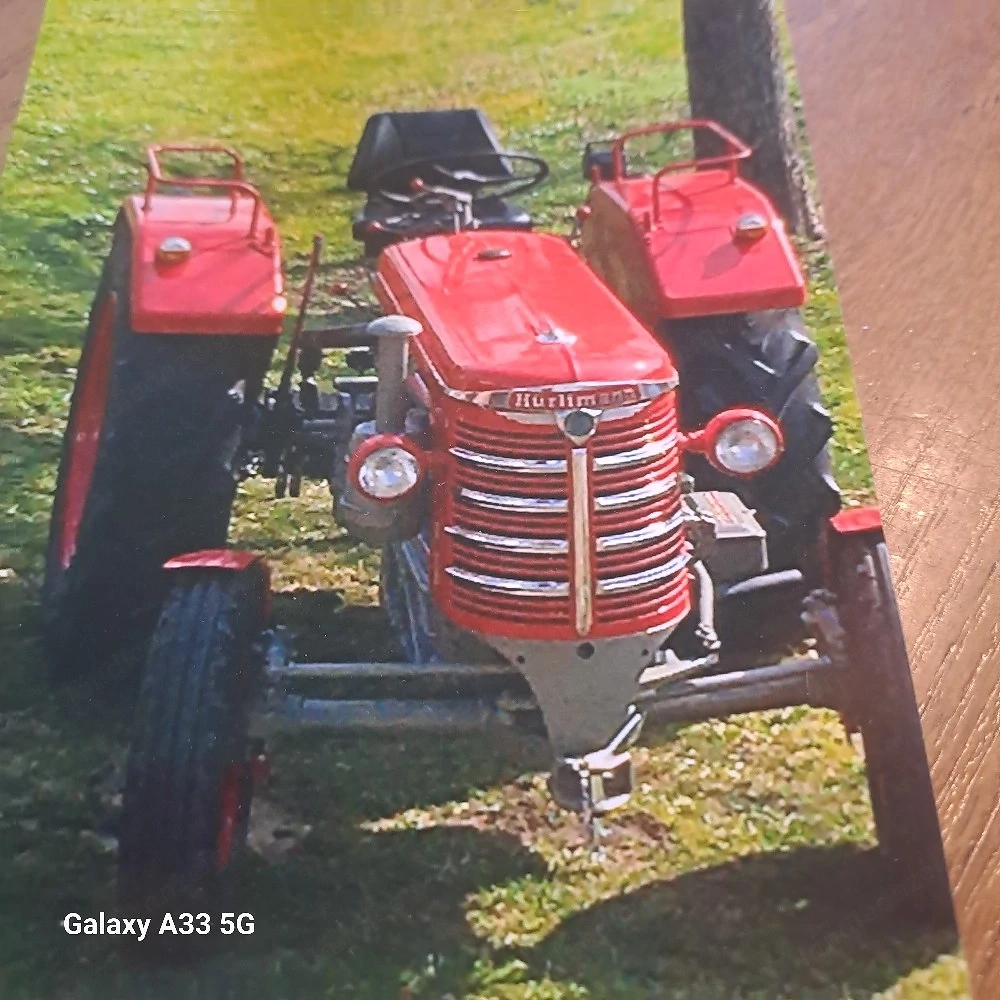 Oltimer Traktor Hürlimann T40