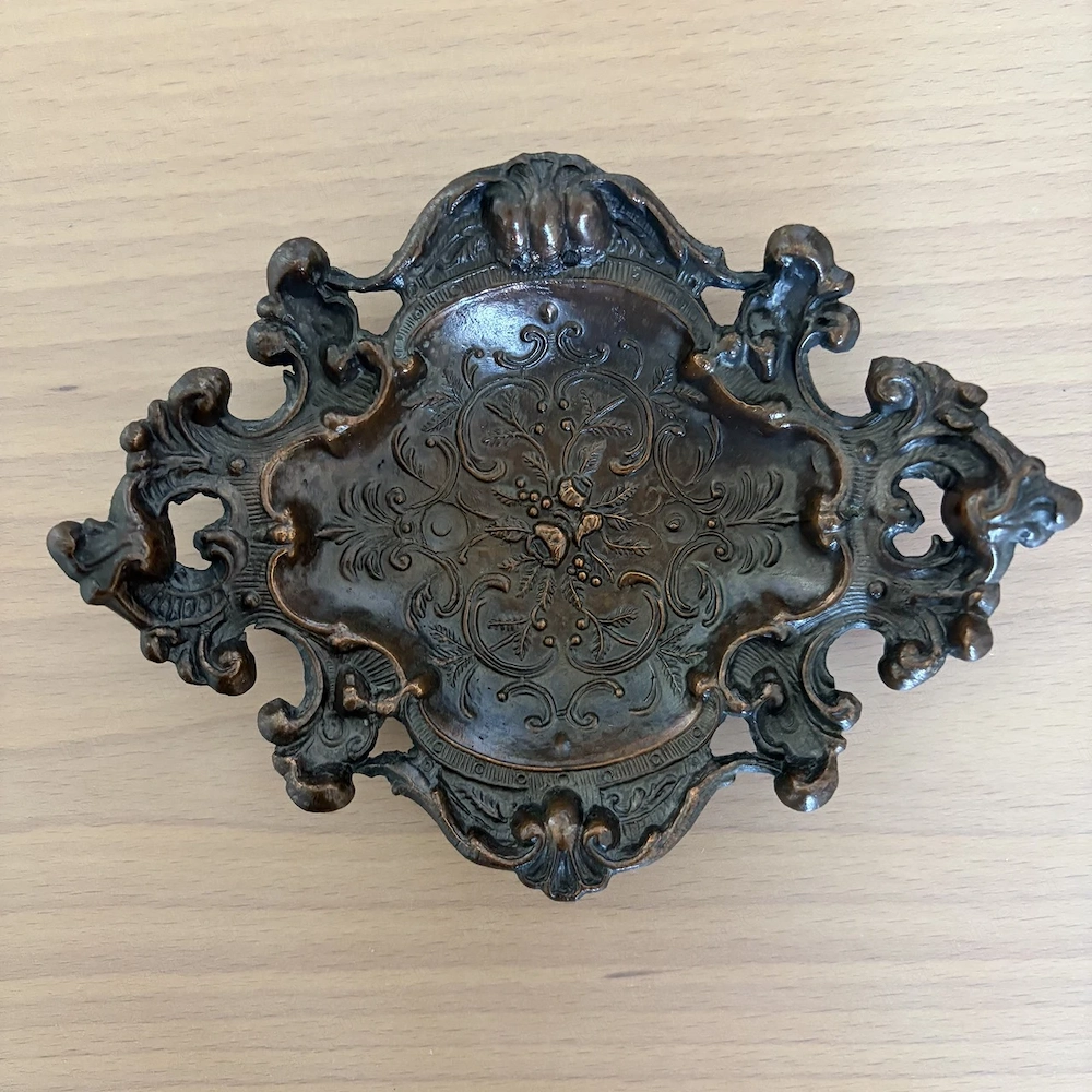 Kleine Rokoko Schale aus Bronze