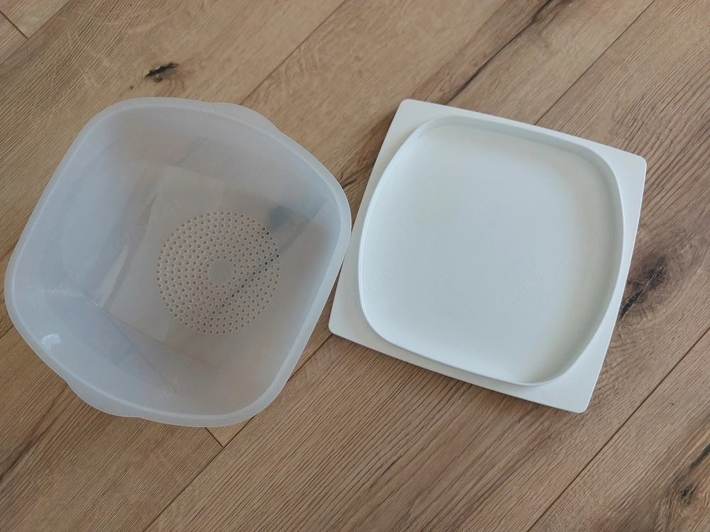 Tupperware Box weiß