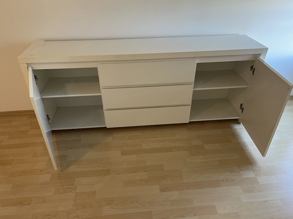 weiße Kommode