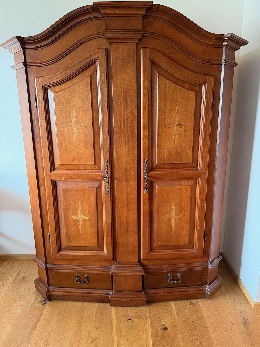 Vollholz Kleiderschrank