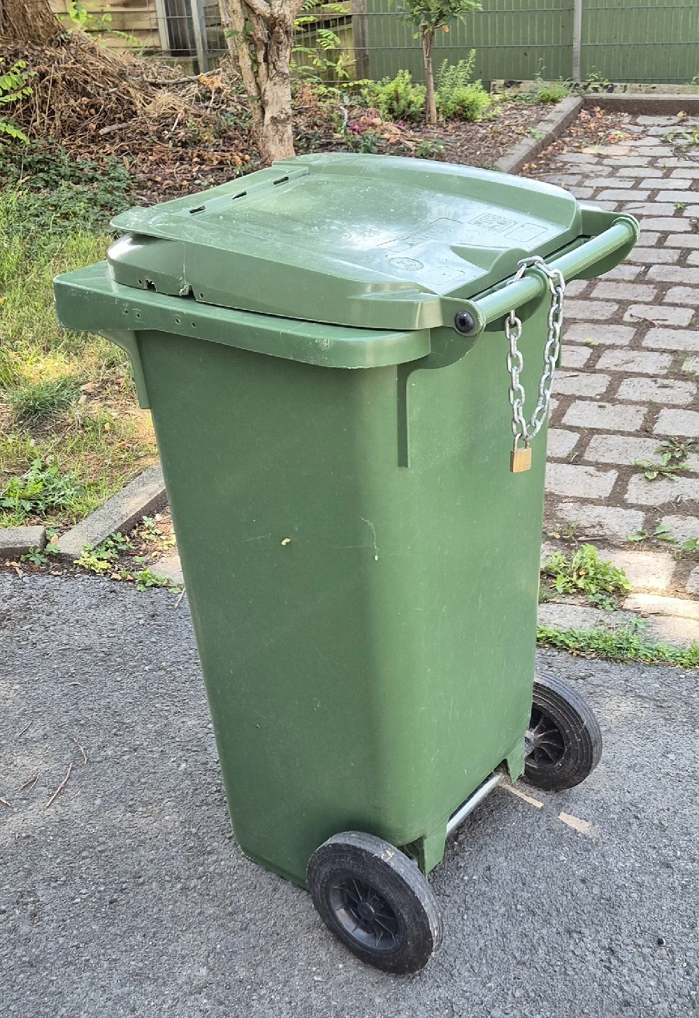 Mülltonne grün, 120l