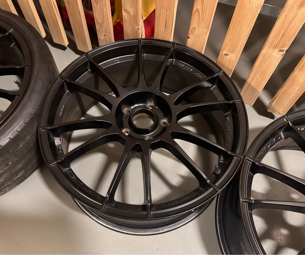 OZ Ultraleggera HLT Felgen 19 Zoll 8J ET45 5x112 schwarz