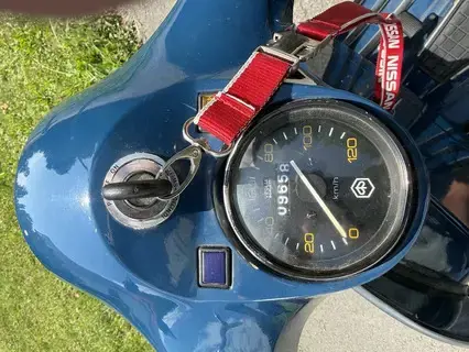 Vespa PX 200 E Bj. 07.1983 originaler Lack!