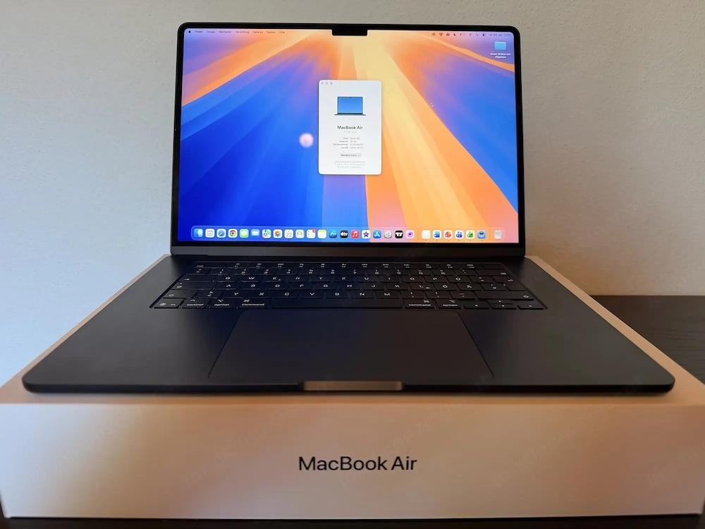 MacBook Air 15" Laptop - Apple M4 - 16GB - 256GB SSD - Apple Integrated 10-core GPU - German QWERTZ