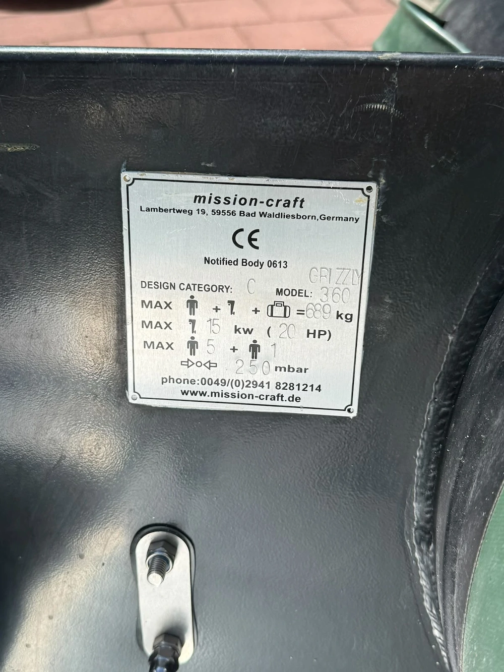 Schlauchoot Missioncraft 360 mit Elektromotor.