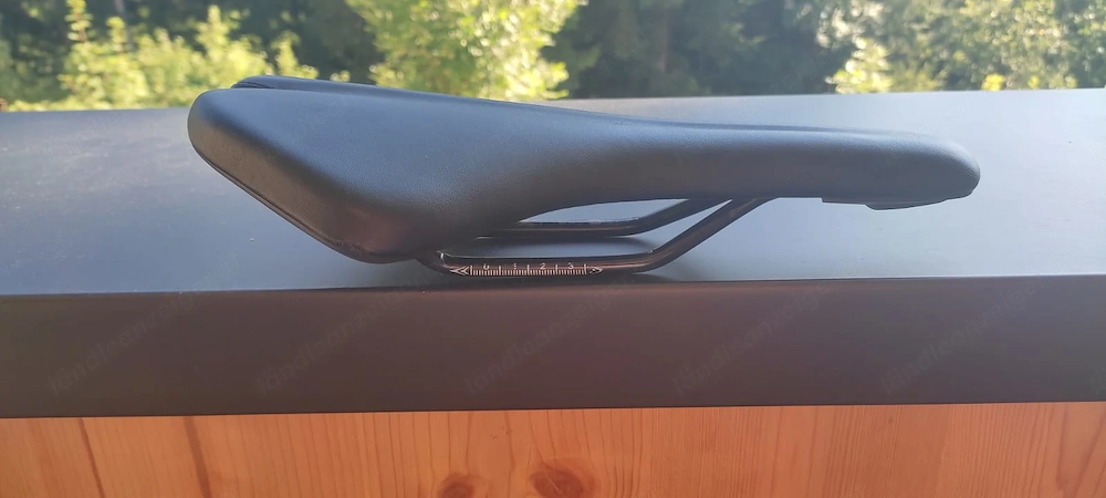 Hochwertige Fahrradteile zu verkaufen   gepflegt und voll funktionsfähig