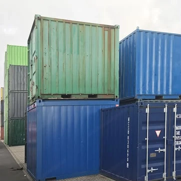 Kostenlos, ja, 10-Fuß-Container kostenlos 