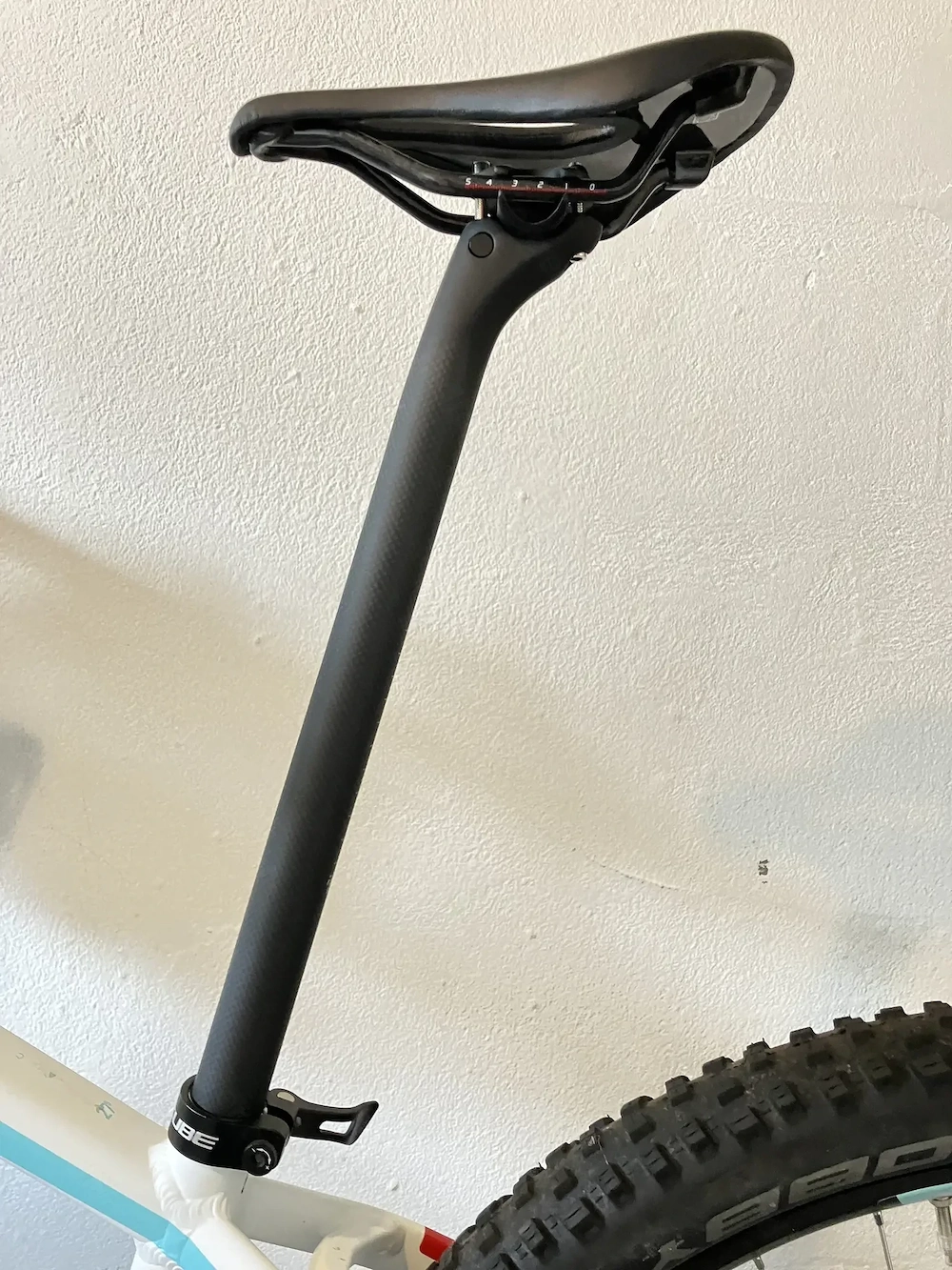 Fahrradsattel samt Stütze Carbon