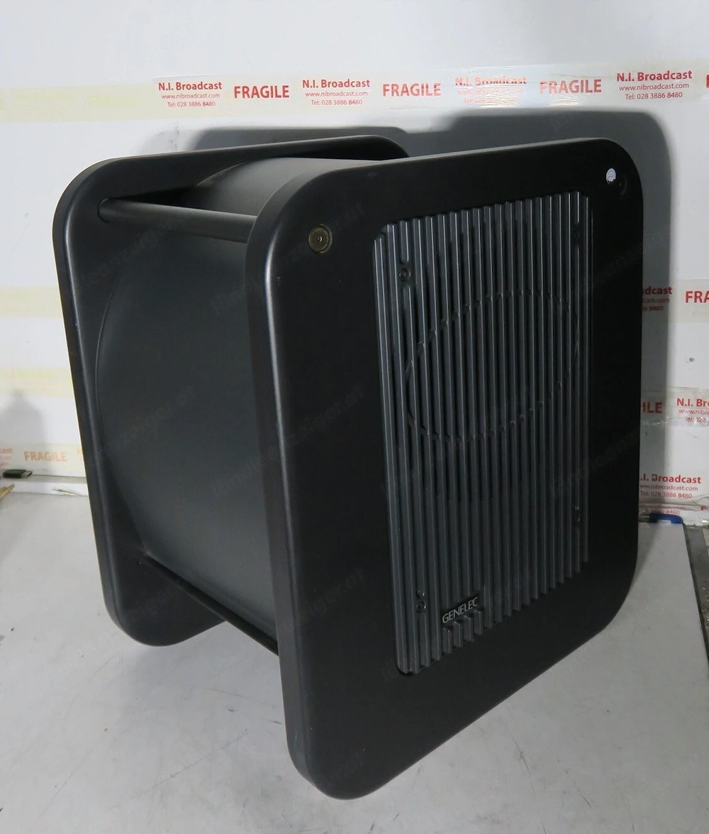 Genelec 7060b Aktiver Großer Subwoofer