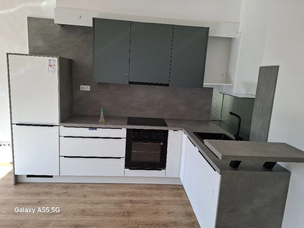 4 Zimmer Gartenwohnung 100m2 mit 12m 2 Balkon