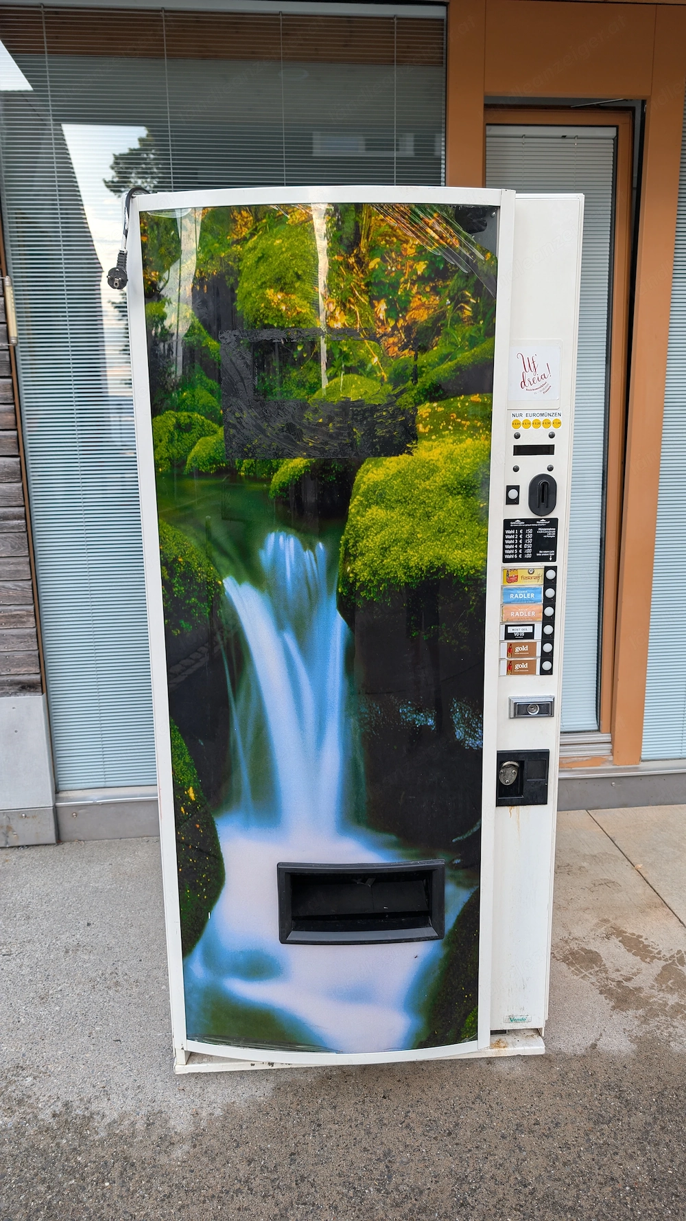 Gentränkeautomat Vendo, Kühler neuwertig 