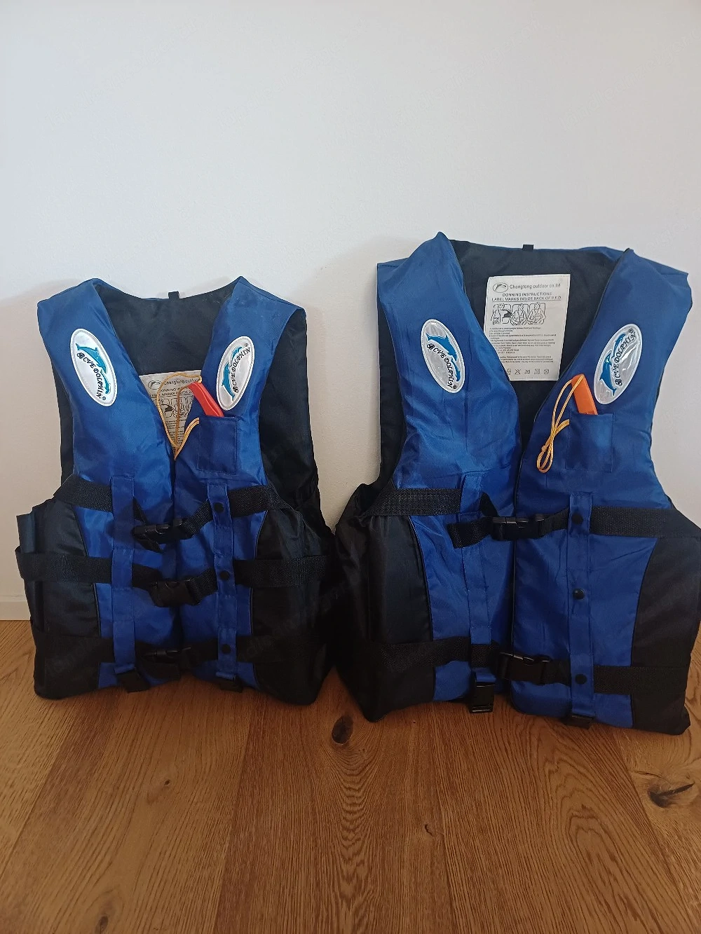 Verkaufe zwei Sub Schwimmwesten 